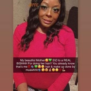 Meet your Posher, Yolanda